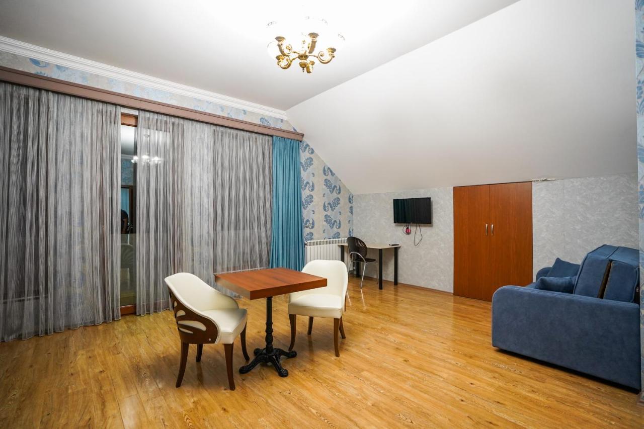 Natali Hotel Borjomi Eksteriør billede