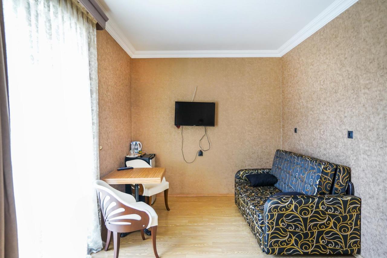 Natali Hotel Borjomi Eksteriør billede